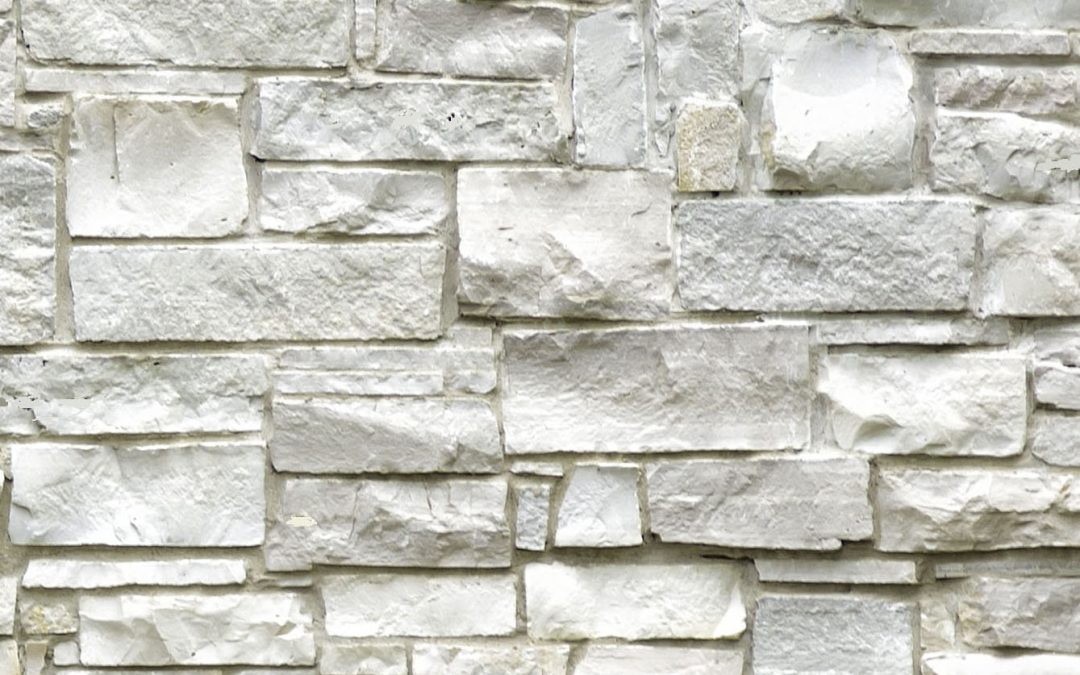 Understanding the Benefits and Limitations of Manufactured Stone